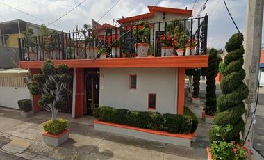 CASA EN COL. IZCALLI DEL VALLE, EDO. MÉX.