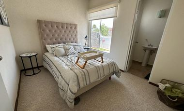Se vende hermosa casa a estrenar