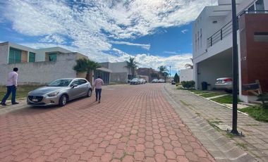 TERRENO EN VENTA DENTRO DE EXCLUSIVO FRACC. RESIDENCIAL SAN AGUSTIN
