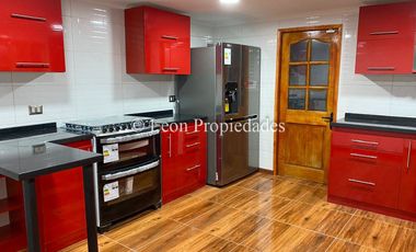 Leon Propiedades vende parcela con casa en Cuyuncavi, Curacaví.