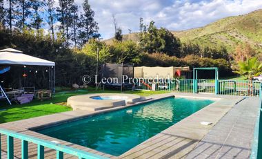 Leon Propiedades vende parcela con casa en Cuyuncavi, Curacaví.