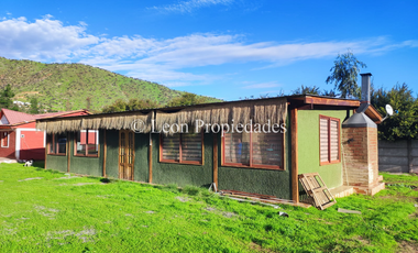 Leon Propiedades vende parcela con casa en Cuyuncavi, Curacaví.