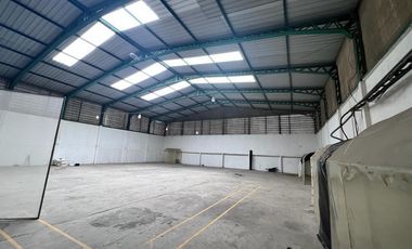ARRIENDO O VENDO PROPIEDAD INDUSTRIAL O BODEGAS EN LA VÍA DURAN TAMBO