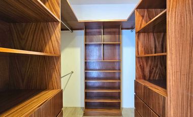 Casa con Alberca, a 1 Cuadra del Mar y ubicada en el Fraccionamiento #LomasdelSol HERMOSA Y MODERNA