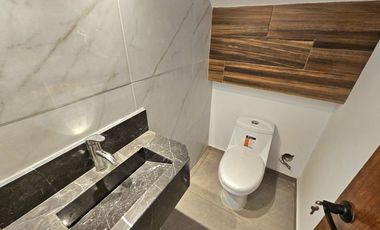 Casa con Alberca, a 1 Cuadra del Mar y ubicada en el Fraccionamiento #LomasdelSol HERMOSA Y MODERNA