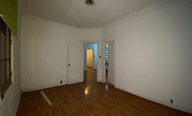 SE VENDE HERMOSA CASA ÑUÑOA