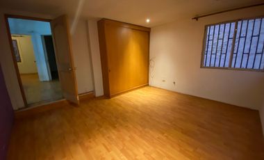 SE VENDE HERMOSA CASA ÑUÑOA