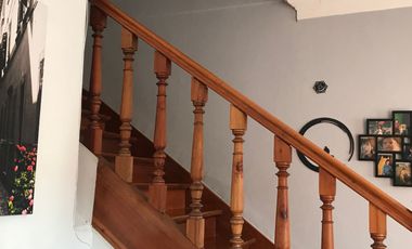 SE VENDE HERMOSA CASA ÑUÑOA
