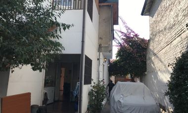 SE VENDE HERMOSA CASA ÑUÑOA