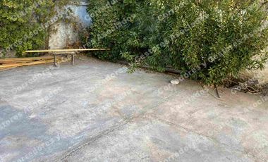 SE VENDE HERMOSA CASA ÑUÑOA