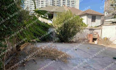 SE VENDE HERMOSA CASA ÑUÑOA