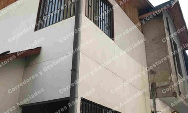 SE VENDE HERMOSA CASA ÑUÑOA