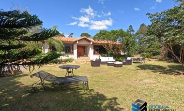 ARRIENDO CASA VILLA DE LEYVA POR DÍAS