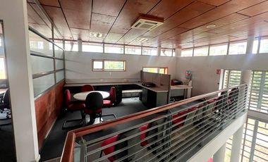 Arrendamos amplio Local Comercial en una privilegiada
