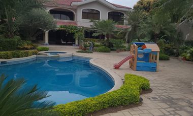 Casa de venta en Kennedy Norte