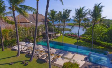 Freehold Luxury Ocean Front Villa in Canggu