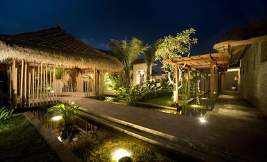 Freehold Luxury Ocean Front Villa in Canggu