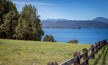 Espectacular Parcela de 5000m2 en Condominio con Acceso a Playa en Lago Calafquén, Panguipulli
