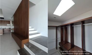 Casa con alberca privada, terraza techada, cochera para dos autos, venta, Xcanatun, Merida, Yucatan.