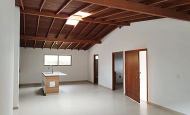 PR19382 Casa comercial en arriendo en el sector La Mina