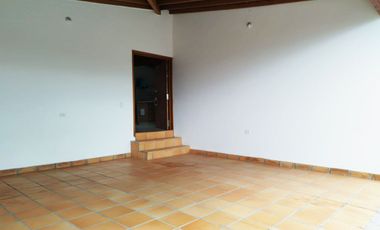 PR19382 Casa comercial en arriendo en el sector La Mina