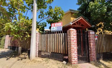 Se vende acogedora casa de 3 dormitorios en Linares
