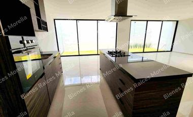 SE VENDE CASA EN Loma Alta Tres Marías, Morelia, Michoacán, México