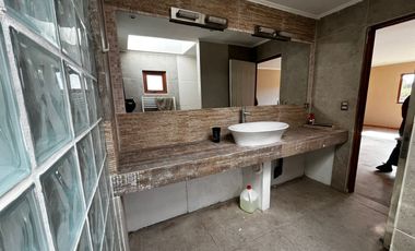 Valle Alegre, gran casa