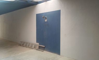 7984C Local independiente en arriendo en el sector Manila