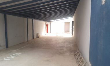 7984C Local independiente en arriendo en el sector Manila