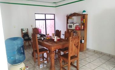 Bonita y amplia casa en venta en Colonia Miguel Hidalgo, Pénjamo Gto,
