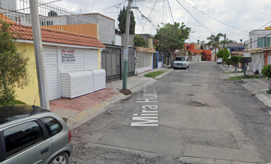 ¡APROVECHA ESTA INCREÍBLE OPORTUNIDAD DE HACER CRECER TU PATRIMONIO! Casa en REMATE BANCARIO Fraccionamiento Cumbria, Cuautitlán Izcalli, México. NO C