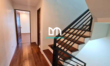 For Sale: 3-Storey Duplex House in Katarungan Village, Muntinlupa City