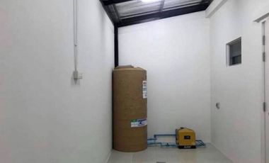 ลดพิเศษสุดๆ ขายถูก ขายด่วน ทาวน์โฮม 2ชั้น ราคาน่ารัก บ้านพฤกษา 116 ตรงข้าม ม.เทคโนโลยีราชมงคลธัญบุรี คลองหก ราคาสุดคุ้มไม่ว่าจะลงทุนปล่อยเช่า(ผู้เช่าพ