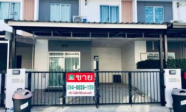 ลดพิเศษสุดๆ ขายถูก ขายด่วน ทาวน์โฮม 2ชั้น ราคาน่ารัก บ้านพฤกษา 116 ตรงข้าม ม.เทคโนโลยีราชมงคลธัญบุรี คลองหก ราคาสุดคุ้มไม่ว่าจะลงทุนปล่อยเช่า(ผู้เช่าพ