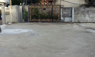 Land for Sale / Rent in Sukhumvit Soi 39.