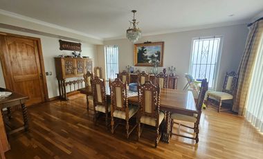 BROKER- JARDIN 7 DORM-6 BAÑOS-4ESTAC-PISCINA- 3 BODEGAS-VISTA MAR