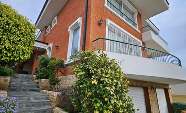 BROKER- JARDIN 7 DORM-6 BAÑOS-4ESTAC-PISCINA- 3 BODEGAS-VISTA MAR