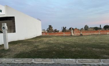 TERRENO EN VENTA EN JADE A UNOS METROS DE GALERIAS SANTA ANITA