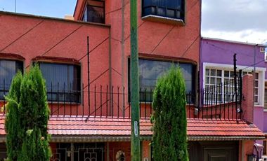 Venta De Casa En Juan Sarabia, Nueva Santa Maria, Azcapotzalco.