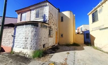 Casa de 4 recámaras (una en planta baja) en Fracc. Geovillas del Puerto