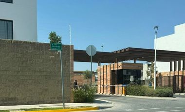 JUAN GIL/CARR COLOTLAN ACCANTA RESIDENCIAL