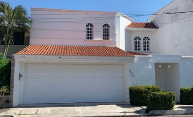 Casa en Venta en Costa de Oro