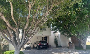 HERMOSA Y ACOGEDORA RESIDENCIA ALAMO COUNTRY CLUB
