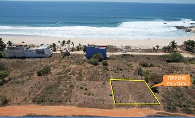 se vende un terreno en playa agua blanca, con vista al mar, Pto Esc. Oax.