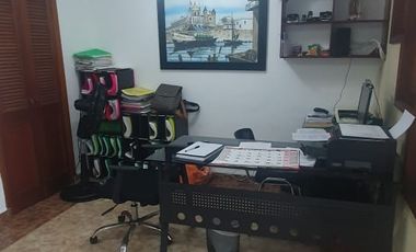 Oficina en arriendo en Alto Prado.