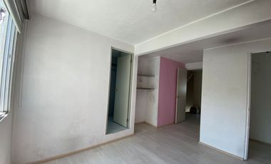 Se Vende Casa en REAL DEL LAGO, Circuito del Lago Poniente MZ 7 LT 7, Colonia del Lago, Villa Nicolás Romero, Estado de México, México