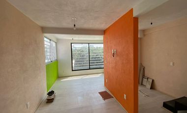 Se Vende Casa en REAL DEL LAGO, Circuito del Lago Poniente MZ 7 LT 7, Colonia del Lago, Villa Nicolás Romero, Estado de México, México