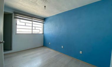 Se Vende Casa en REAL DEL LAGO, Circuito del Lago Poniente MZ 7 LT 7, Colonia del Lago, Villa Nicolás Romero, Estado de México, México