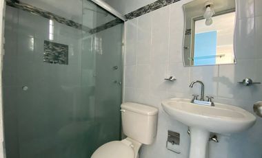 Se Vende Casa en REAL DEL LAGO, Circuito del Lago Poniente MZ 7 LT 7, Colonia del Lago, Villa Nicolás Romero, Estado de México, México